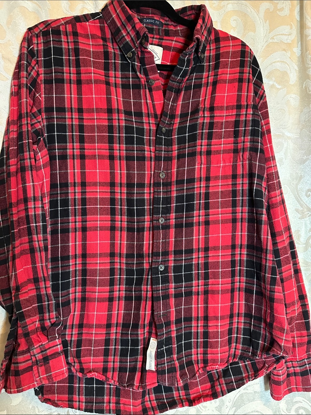 St. John's Bay Red and Black Plaid Flannel Button-Down Shirt Cabin Bonfire Fall